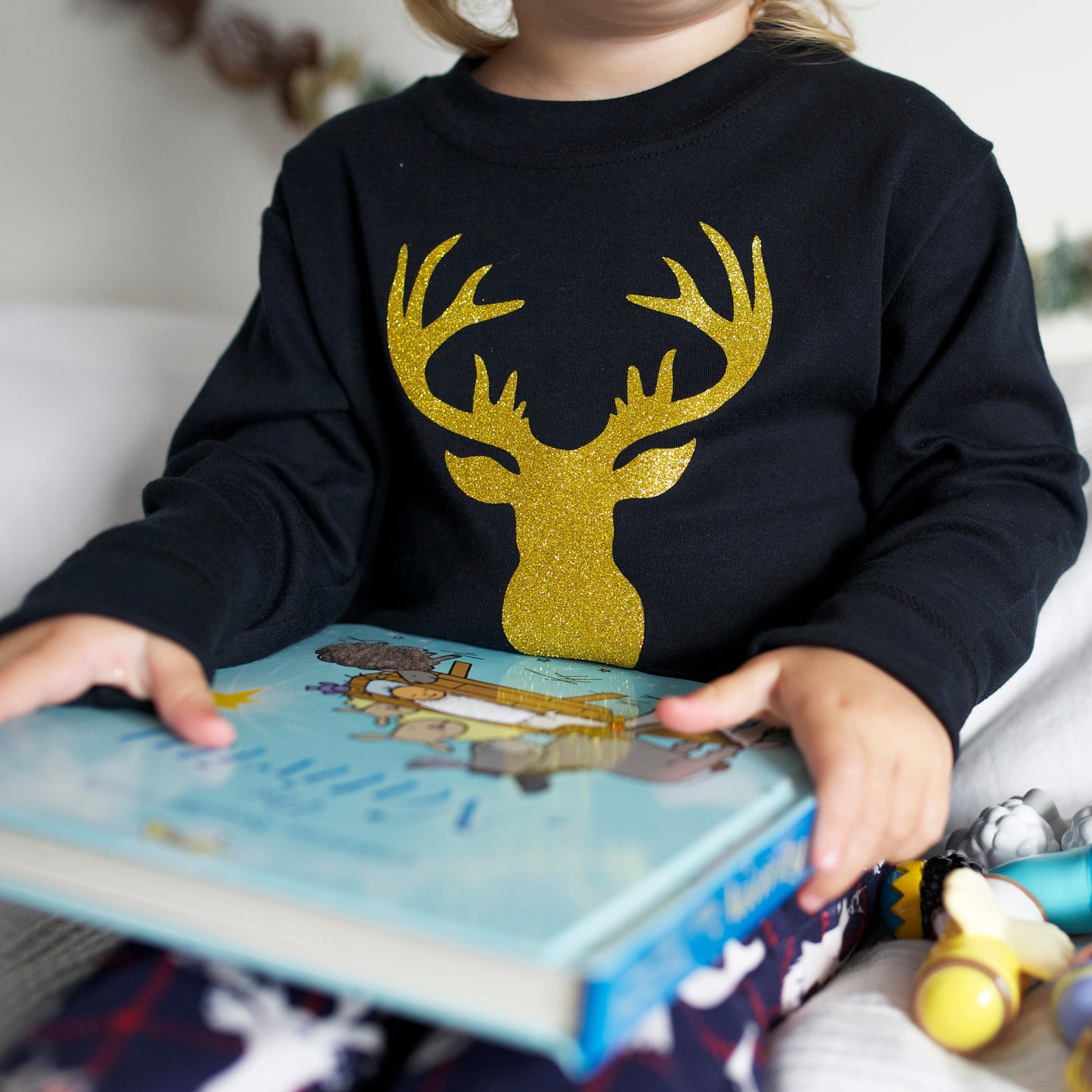 Black & Gold Stag Long Sleeve Top