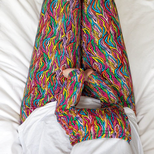 Laden Sie das Bild in den Galerie-Viewer, Rainbow Zebra Leggings

