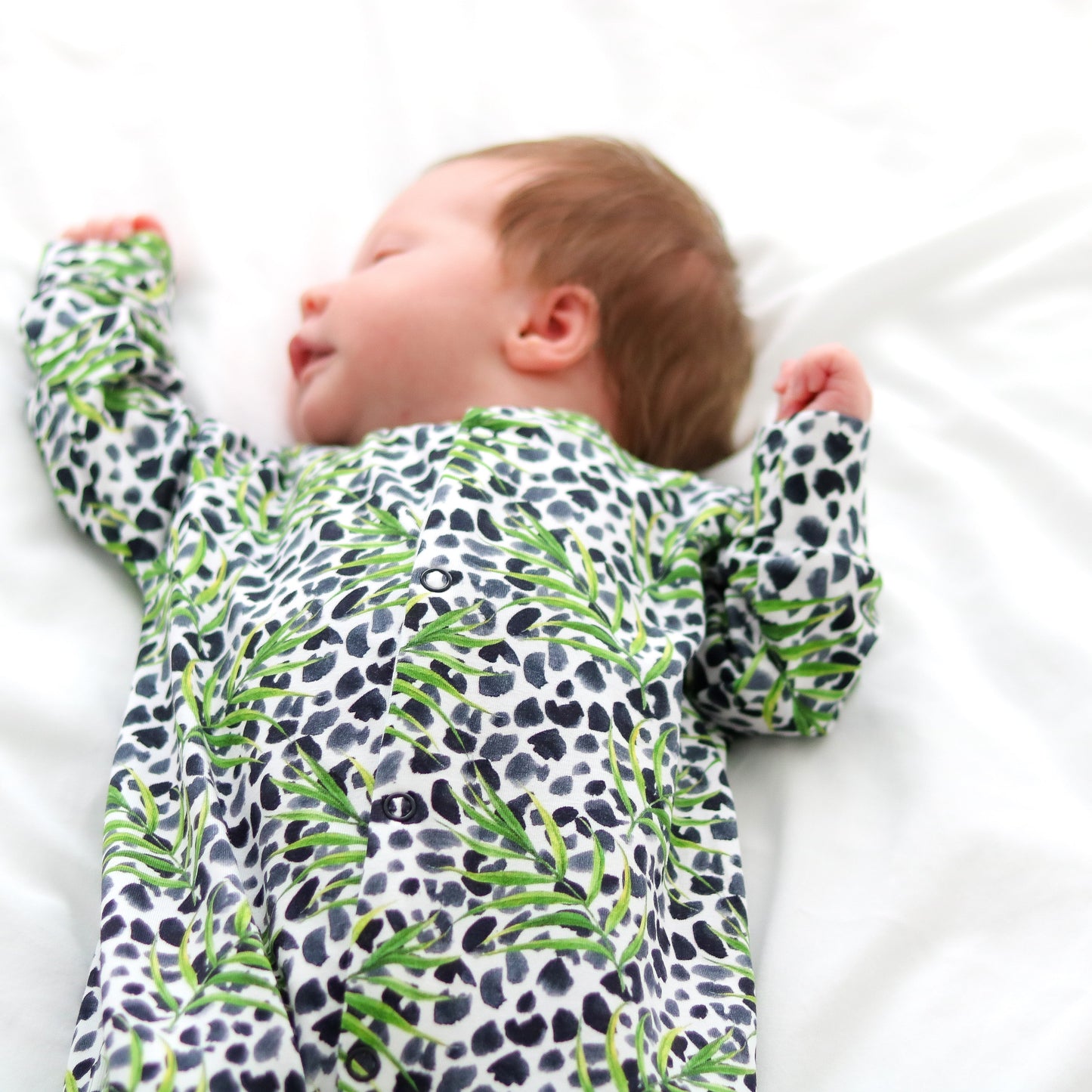 Load image into Gallery viewer, Leafy Leopard Cotton Sleepsuit
