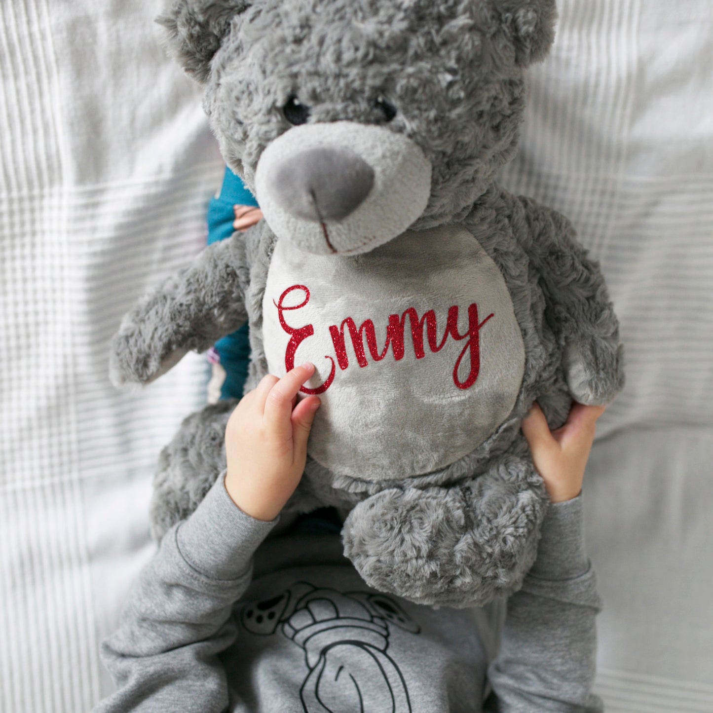 Carregar imagem no visualizador da galeria, Large Personalised Grey Teddy Bear
