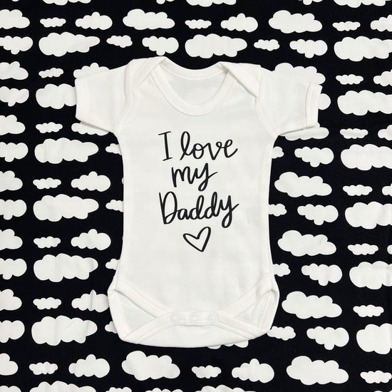 Carregar imagem no visualizador da galeria, &amp;#39;I Love My Daddy&amp;#39; Baby vest
